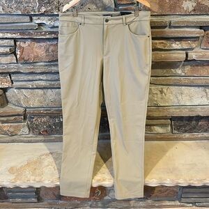 Men's Tan VRST Slim 5 Pocket Pants Chinos Golf NWT 36x32